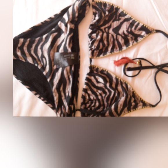 👙 wear - Picture 3 of 4